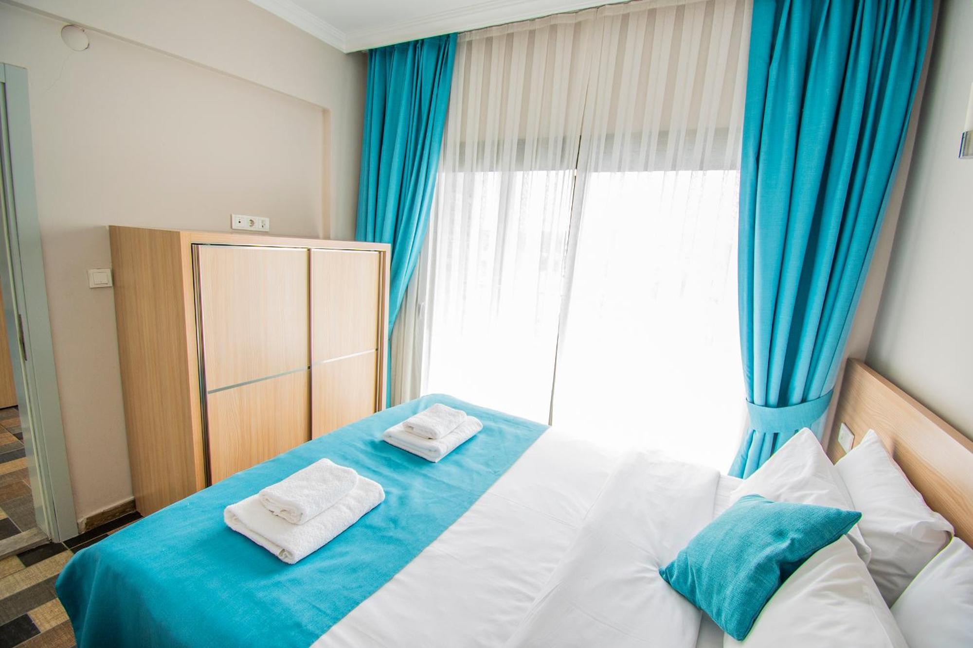 Hotel apartamentowy M *